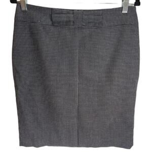 Banana Republic Skirt Gray Pencil Skirt Size 6